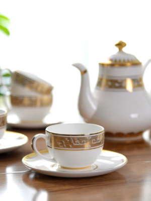 Fine bone china Luxuious brand KUNWARE dinner set